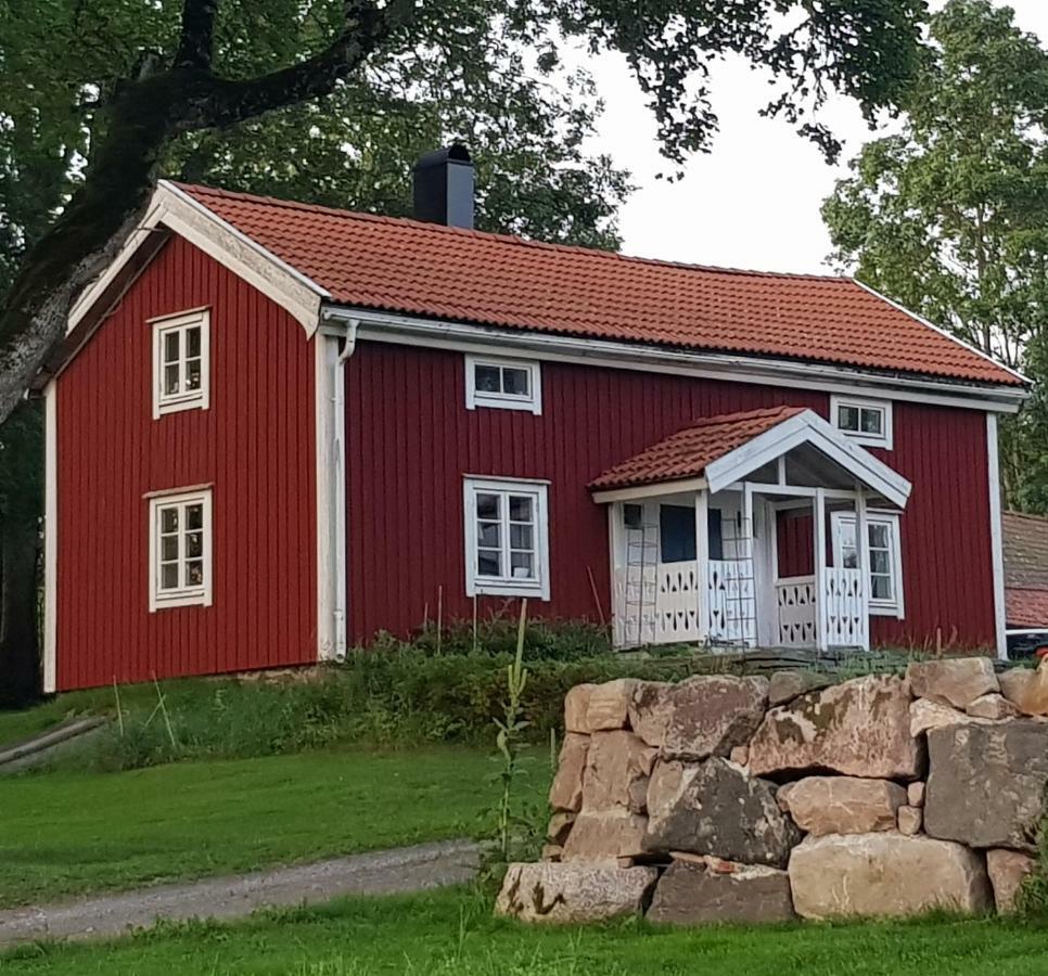 1800-Tals Torp I Landsbygd Naera Till Allt Varnamo Exterior photo